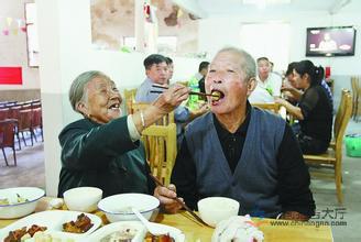 老年餐厅经营困难重重 华天集团迎难而上打造个性化餐饮